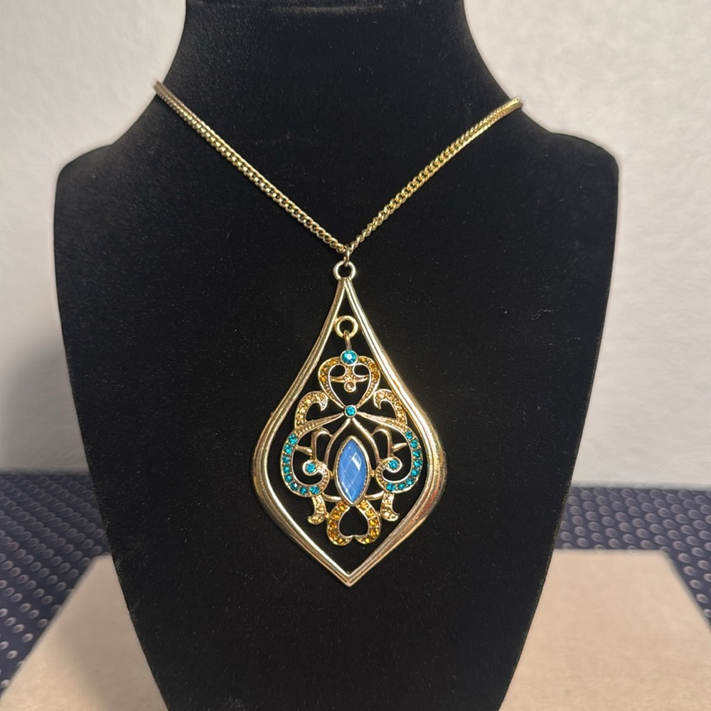 Y2K Charming Charlie Gold & Blue Teardrop Pendant Long Necklace